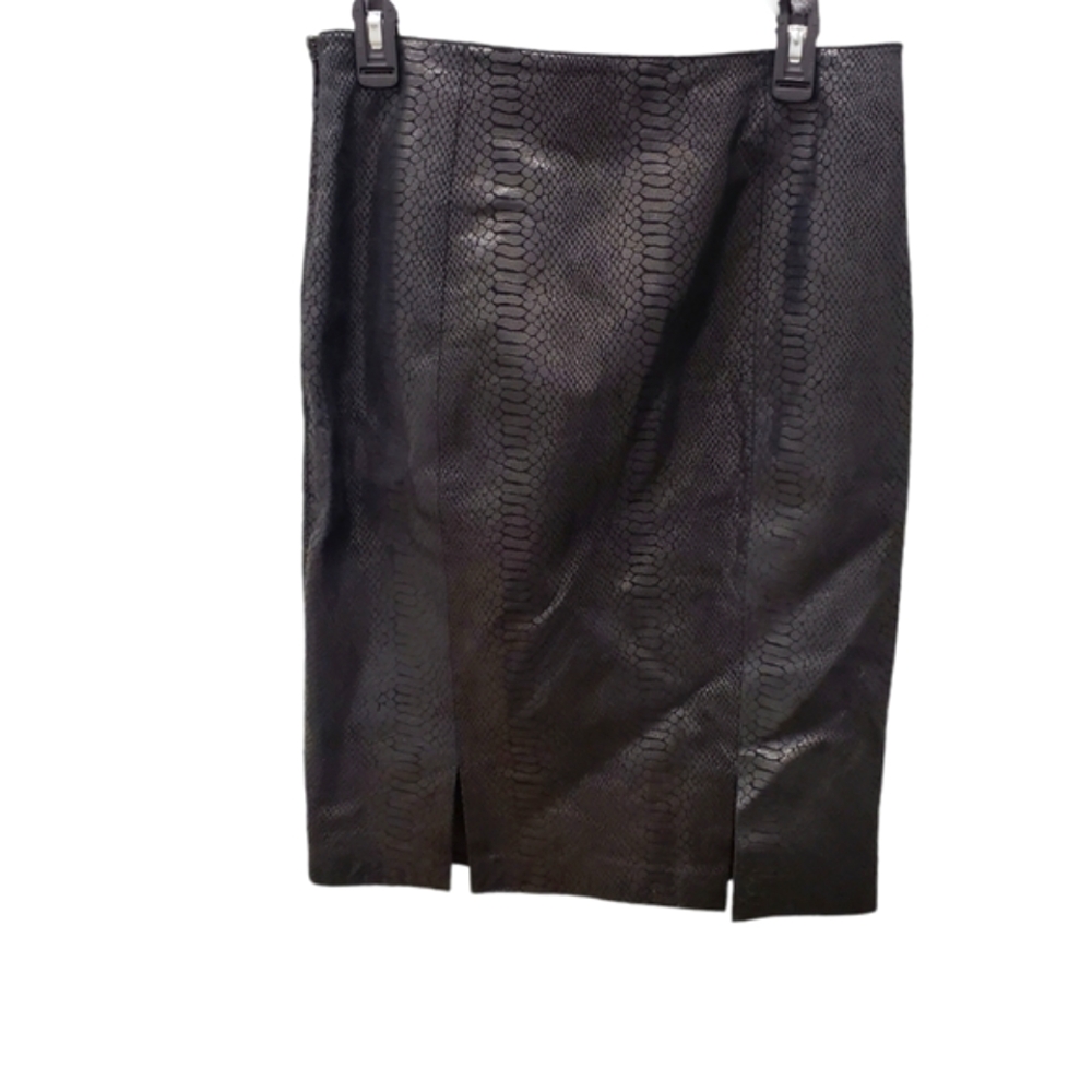 Vintage Leather Embossed Snake Print Skirt by Virtue Size 8 - EUC